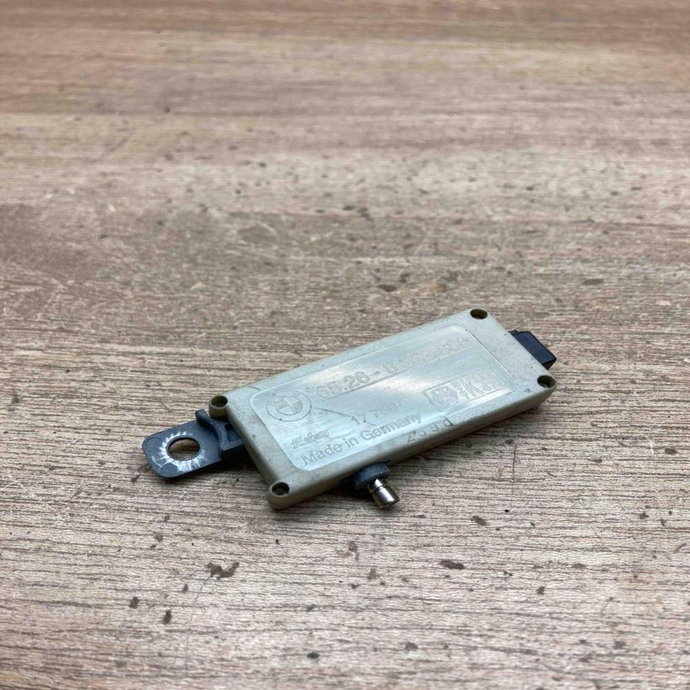 8368886 Used  Aerial antenna amplifier BMW 5 E39