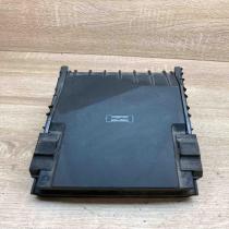 1K0937132F 0 1718006 1 Fuse Box Fuse module Volkswagen PASSAT B7