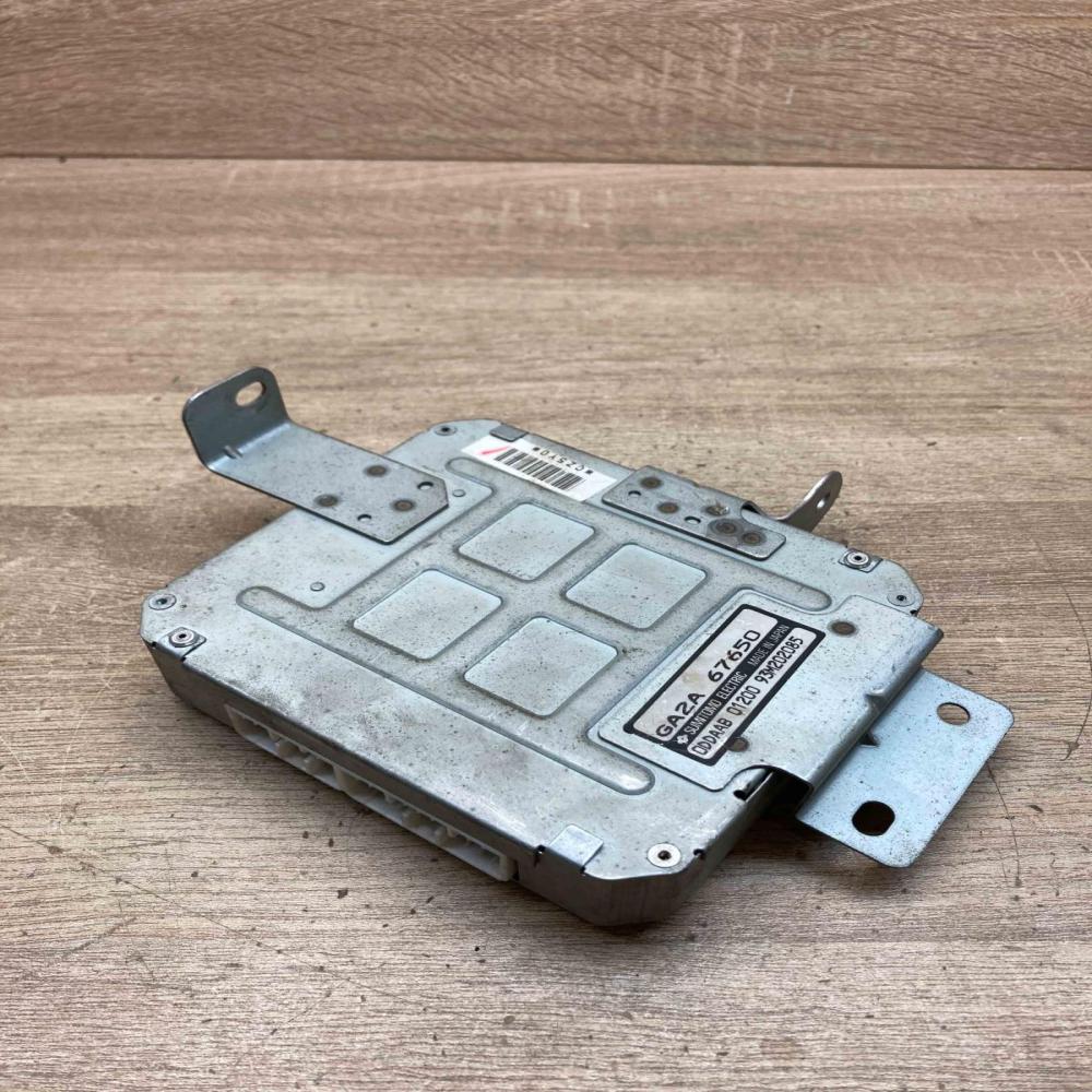 GA2A 67650 93M202085  Engine control unit/module ECU Mazda 626