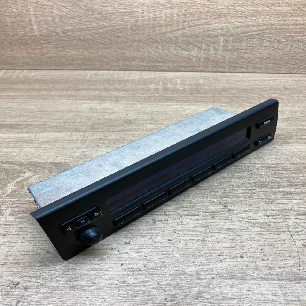 6906220   Radio/CD/DVD/GPS head unit BMW 5 E39