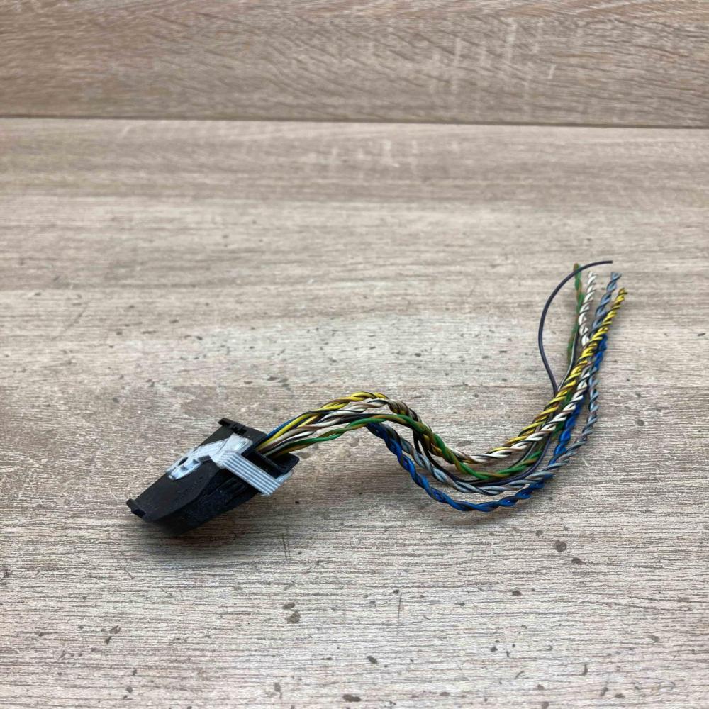6913630  Black Plug wire BMW 3 F30 F35 F31