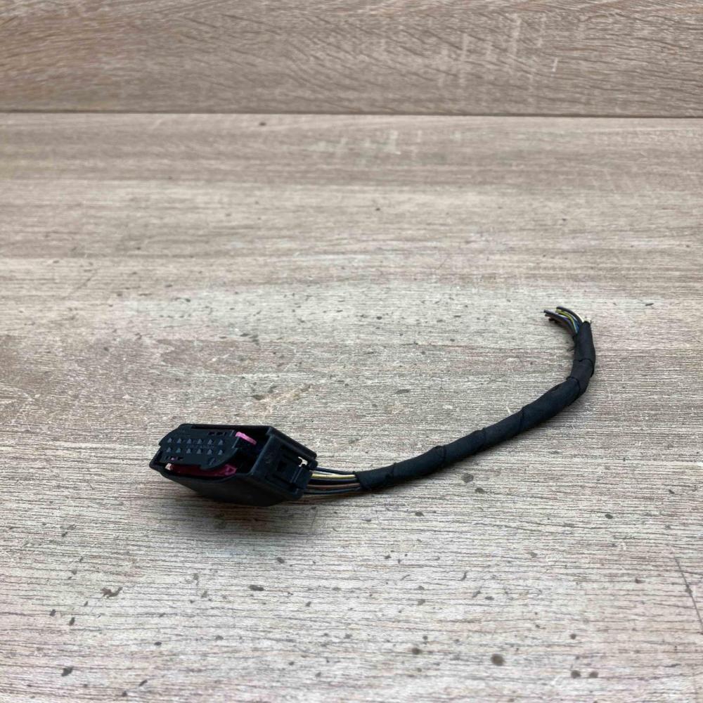 8373630 1 967680 1  Plug wire BMW 5 E60 E61