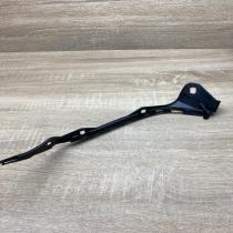 A1698850363   Rear bumper mounting bracket Mercedes-Benz B W245