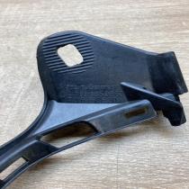 A1698850363   Rear bumper mounting bracket Mercedes-Benz B W245