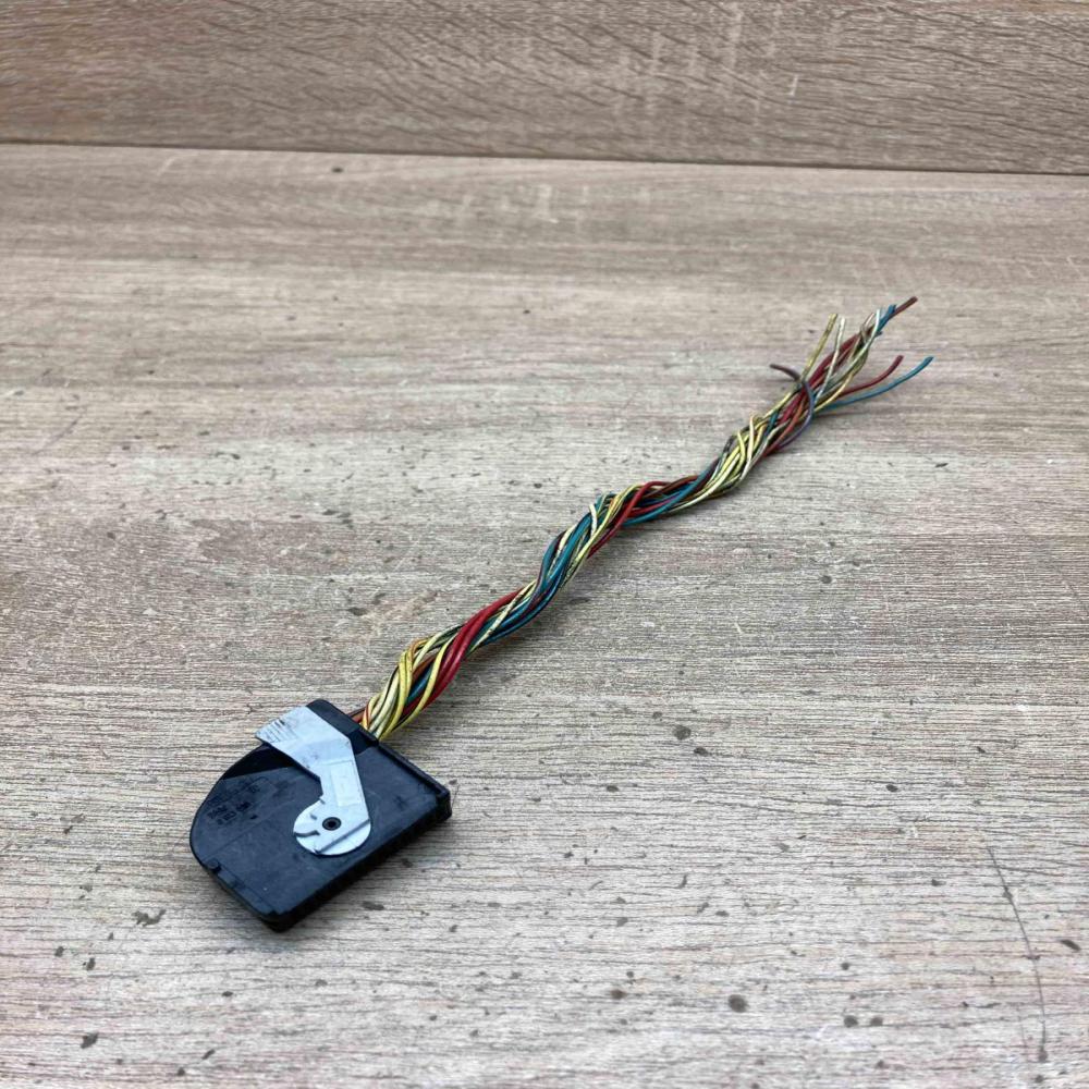6913630   Plug wire BMW 3 F30 F35 F31