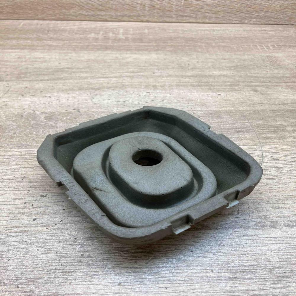 1K0864220   Gear shifter surround trim plastic Volkswagen PASSAT B6