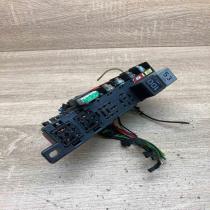 8L0941822   Fuse box set Volkswagen Golf IV