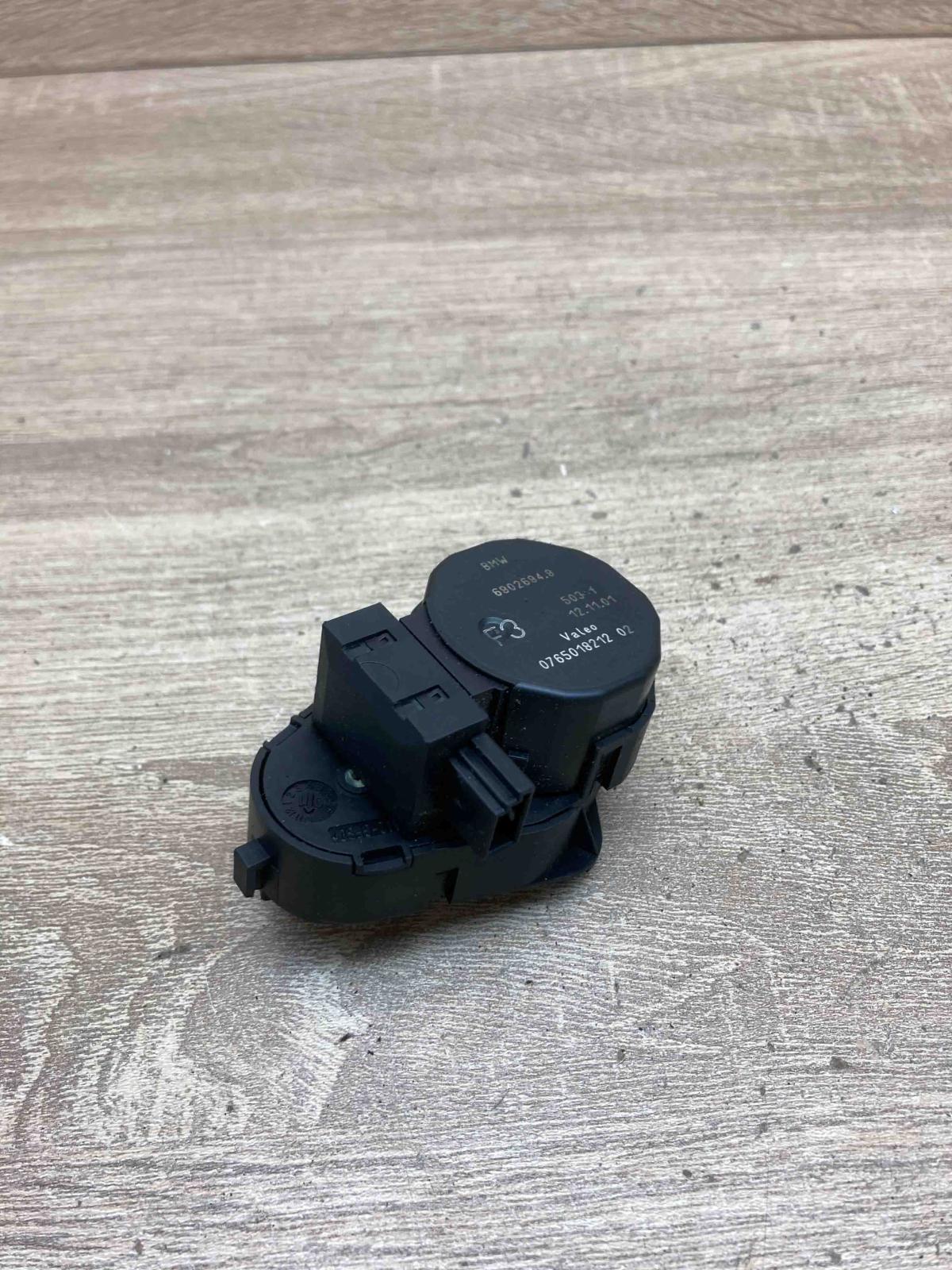 6902694   Air flap motor/actuator BMW 5 E39