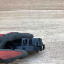 6902698   Air flap motor/actuator BMW 5 E39