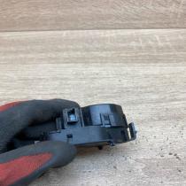 6912523 Main 86723b  Air flap motor/actuator BMW X3 E83