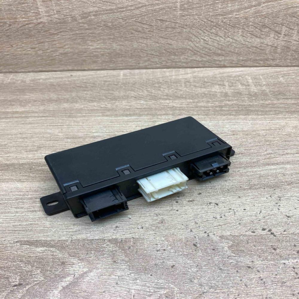 6904255 689667  Door control unit/module BMW 5 E39