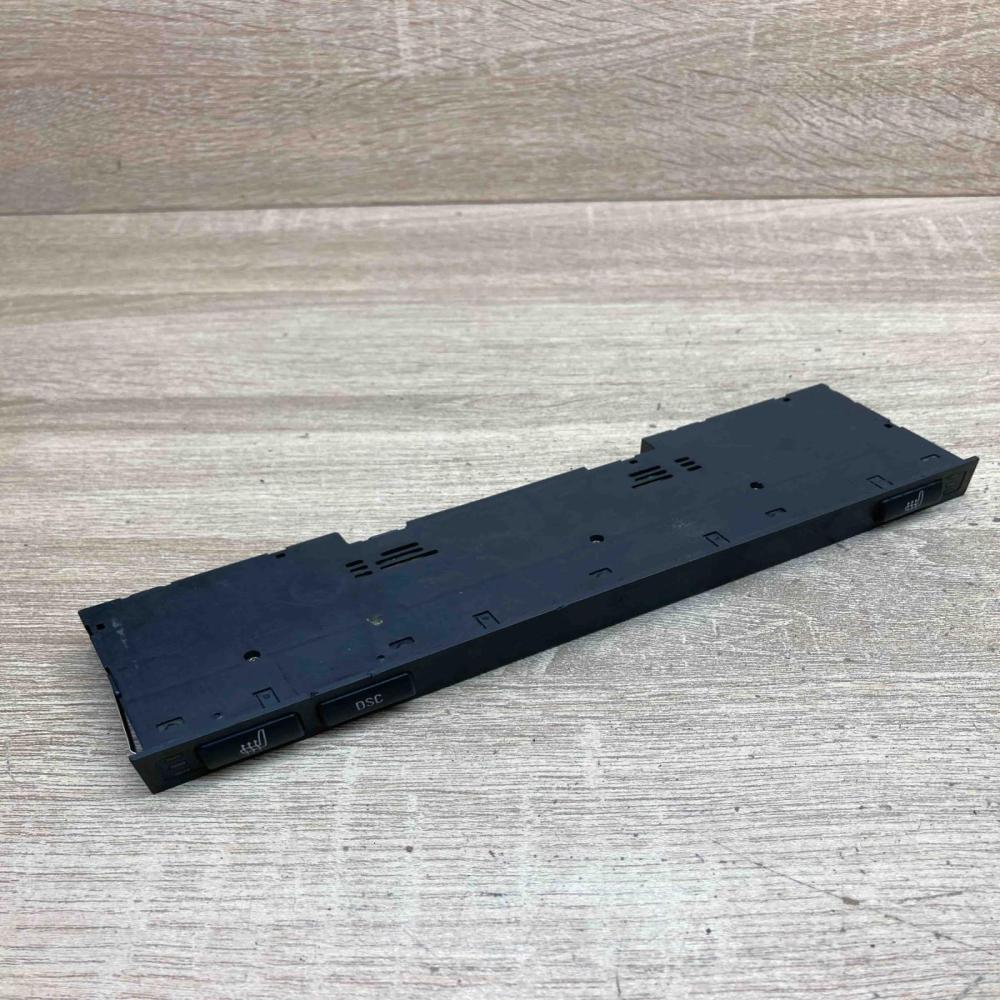 8373772 03742077  Seat heating switch BMW 5 E39