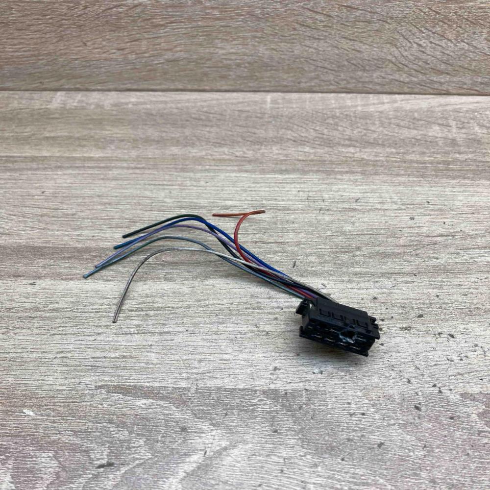 7519956 56188 5  Plug wire BMW 3 E46