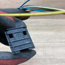 8352566   Plug wire BMW 5 E60 E61