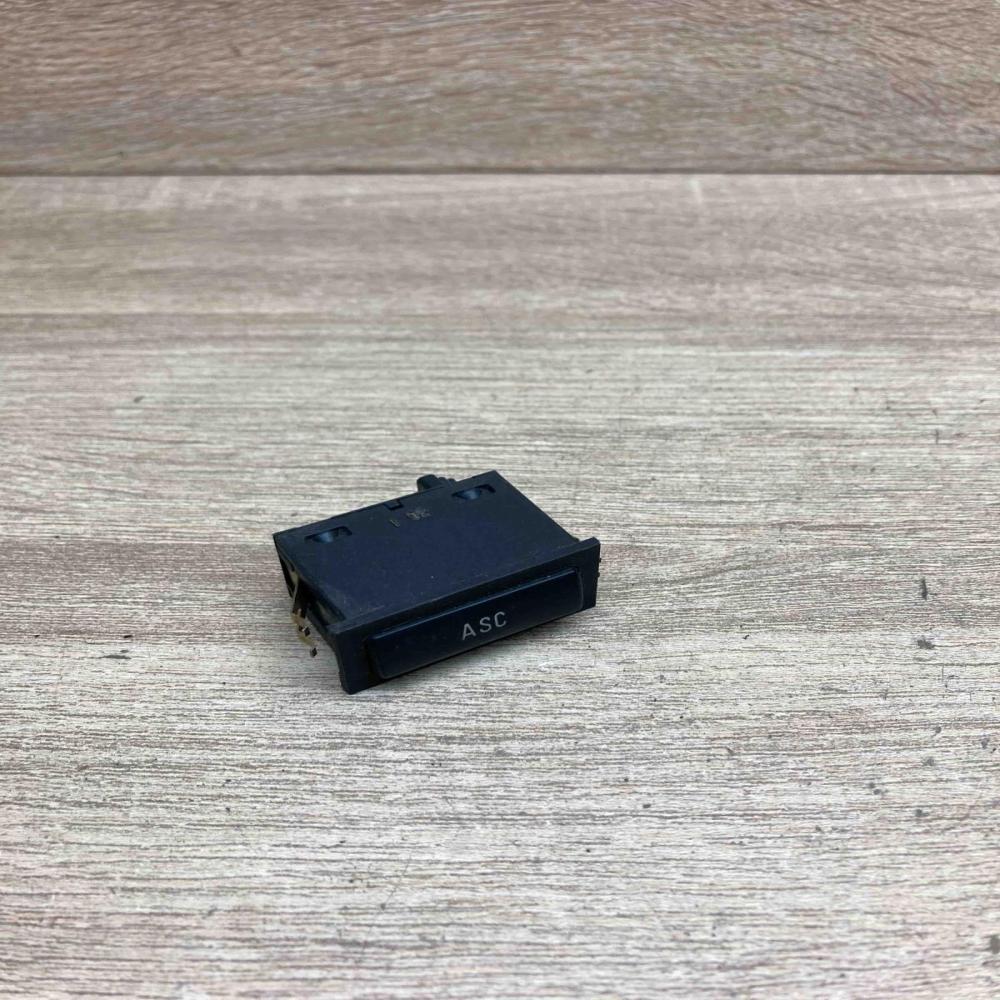6901591   Traction control (ASR) switch BMW 3 E46