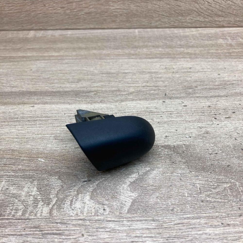 8253476   Front door handle cover BMW 3 E46