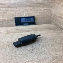 8377612   Windscreen/windshield washer pump BMW 5 E39