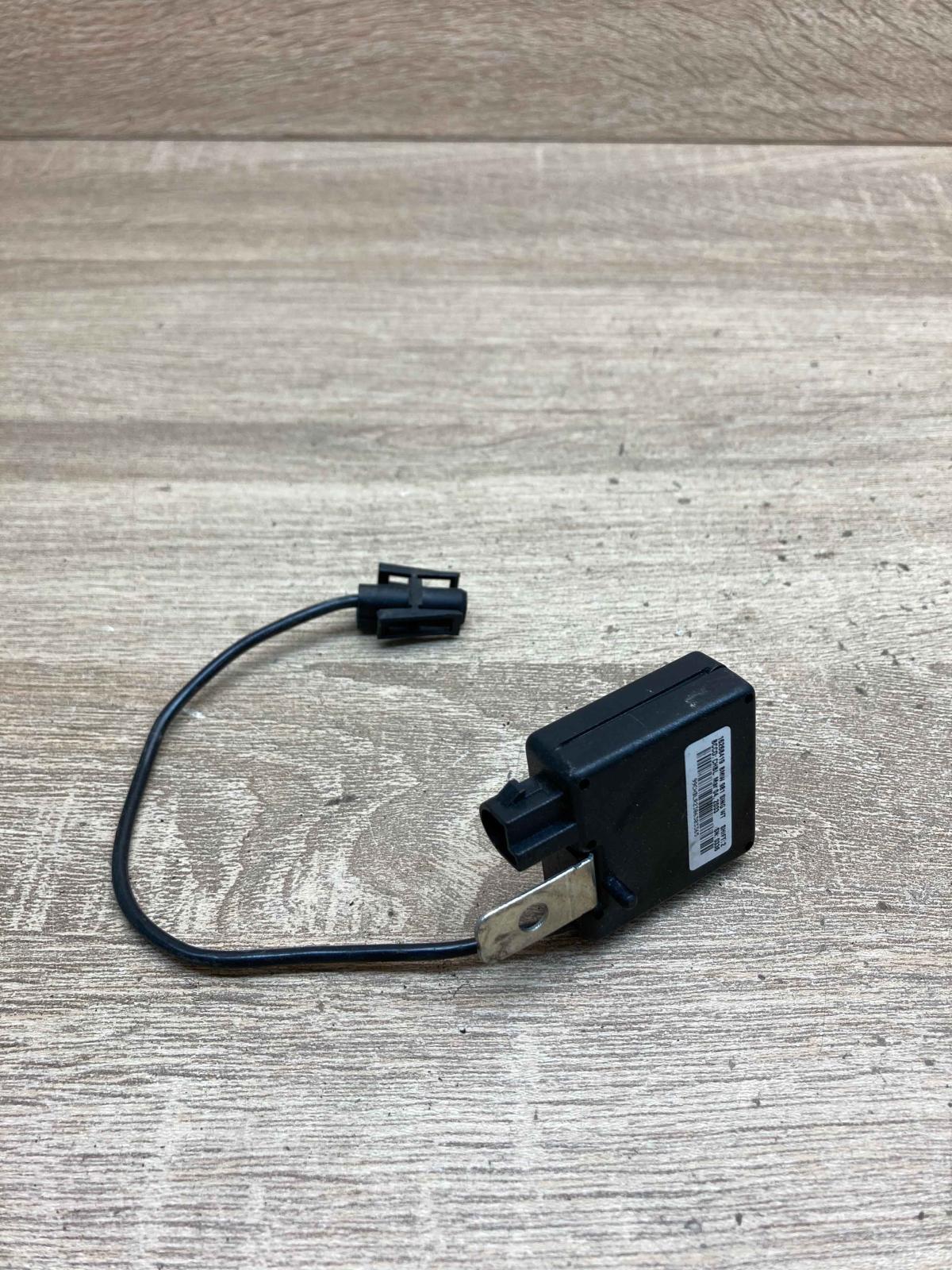 16268419   Antenna control unit BMW X5 E53