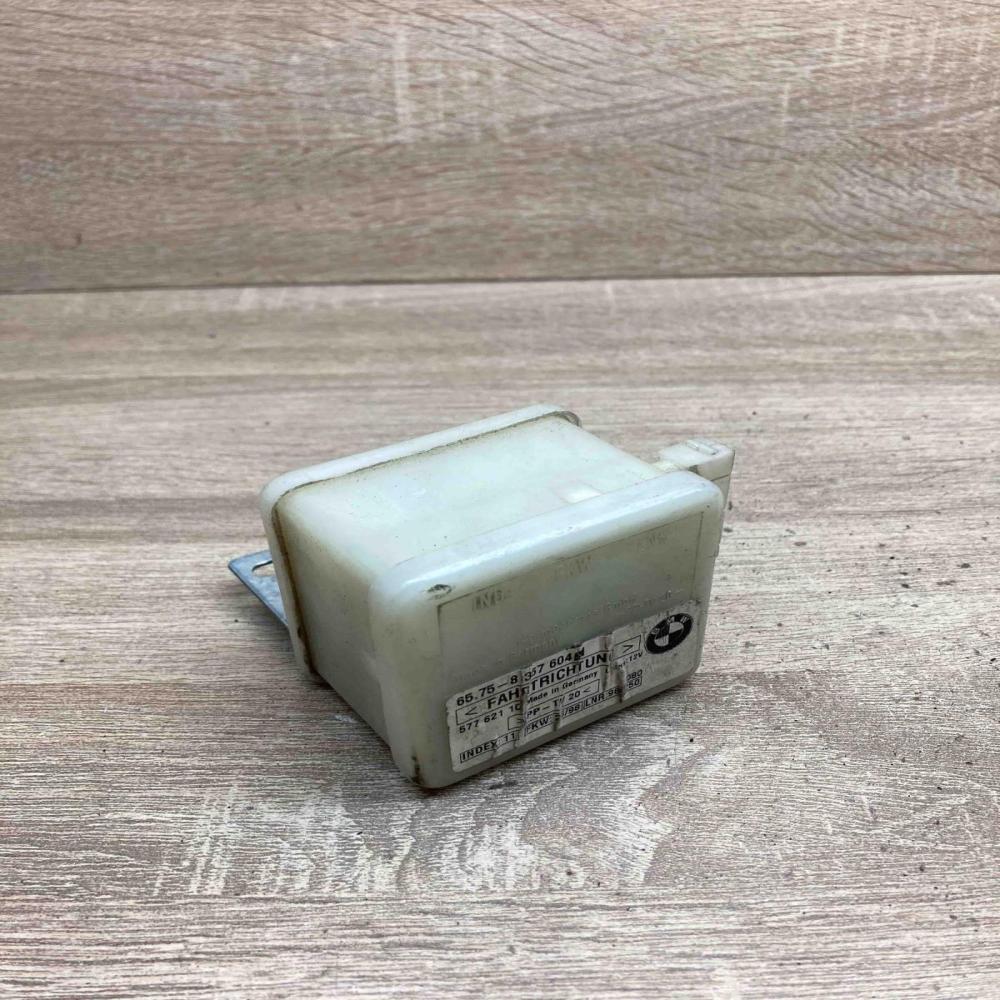 8367604 57762110  Alarm control unit/module BMW 5 E39