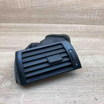 8361897   Dashboard side air vent grill/cover trim BMW 3 E46