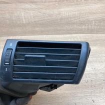8361897   Dashboard side air vent grill/cover trim BMW 3 E46