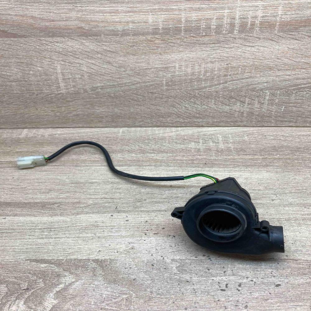 0130002831 1745182  Engine control unit/module fan BMW 3 E46