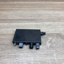 8377817   Aerial antenna amplifier BMW 3 E46