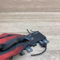 8364084 AAM 751  Antenna control unit BMW 7 E38