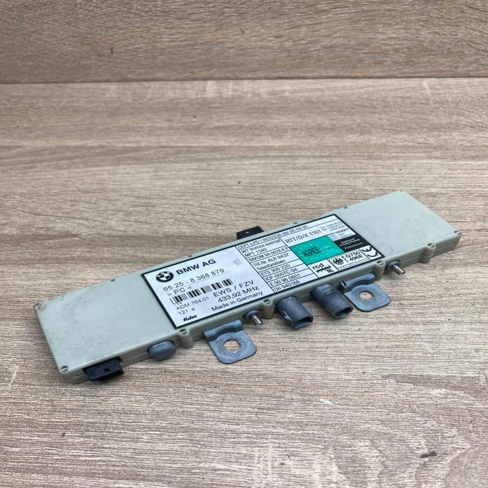8368879 Used  Aerial antenna amplifier BMW 5 E39