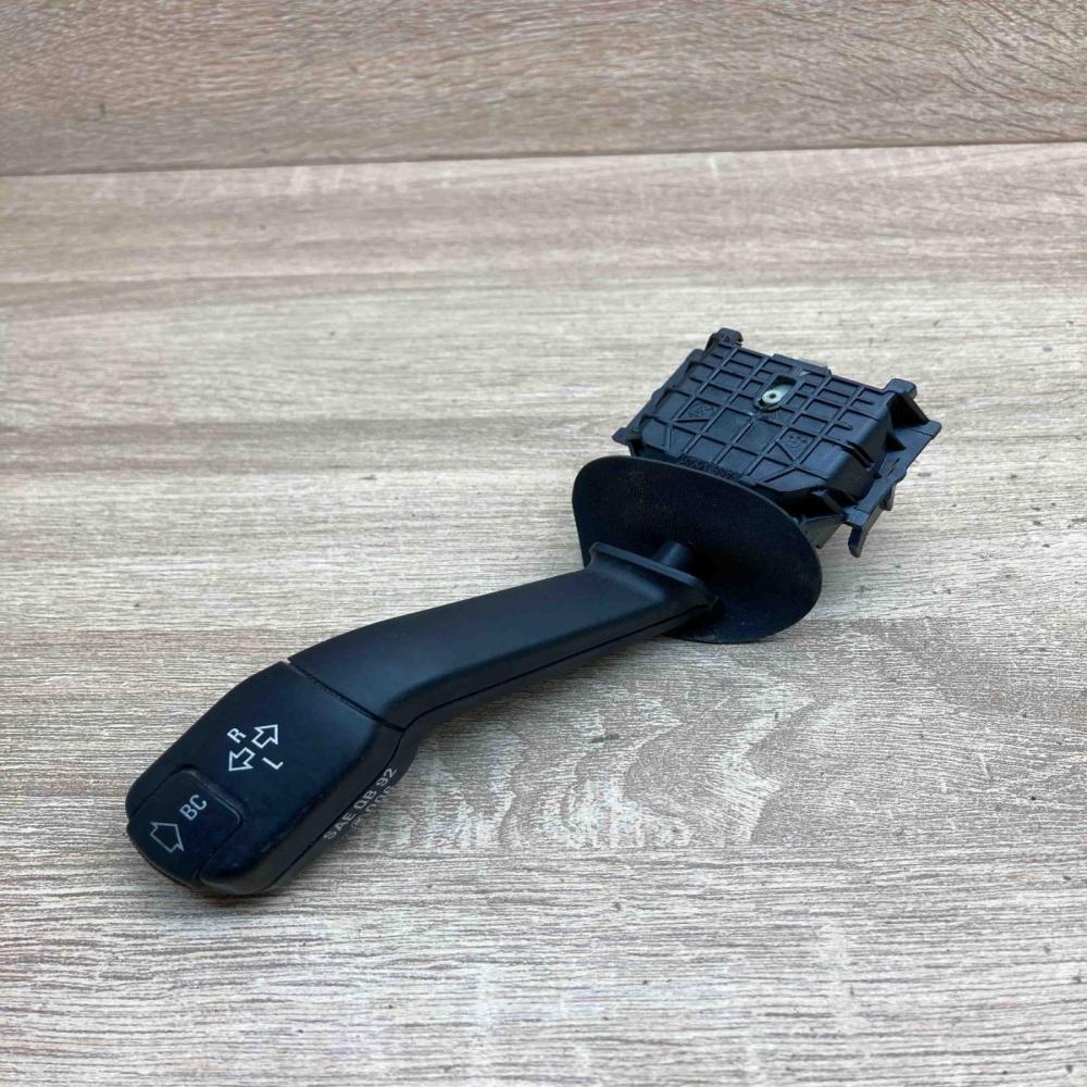 8352172 01100410  Indicator stalk BMW 5 E39