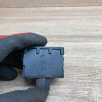 96384422XT PA66GF30  Headlight level height control switch Peugeot 307