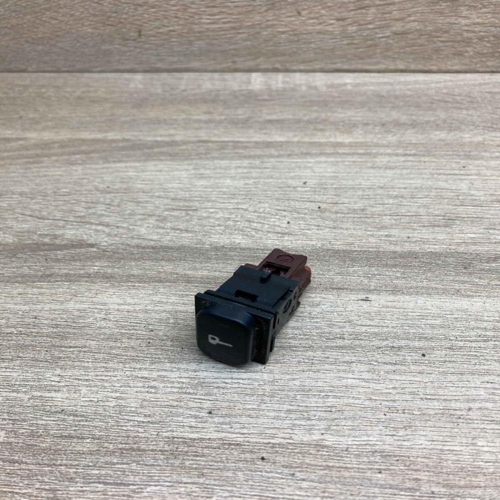 96296488ZL   Central locking switch button Peugeot 607