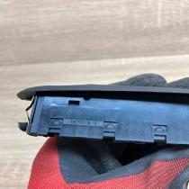 4670401   Electric window control switch Opel Omega B1