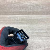 NILES 06012   Hazard light switch Nissan Sunny