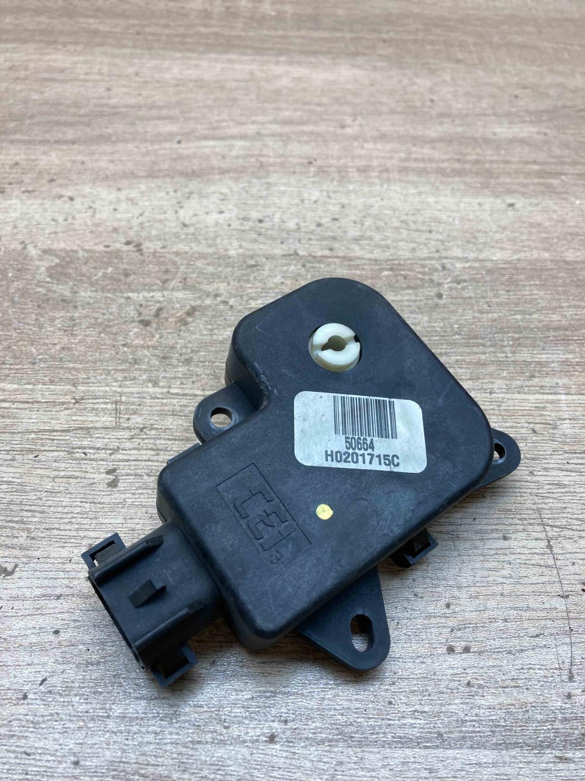 H0201715C 50664  Air flap motor/actuator Renault Laguna II