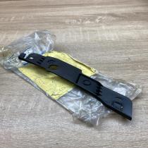 GDK4 501A1 GDK4 50 1A1A GDK4501A1 Front bumper mounting bracket Mazda 6