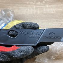GDK4 501A1 GDK4 50 1A1A GDK4501A1 Front bumper mounting bracket Mazda 6
