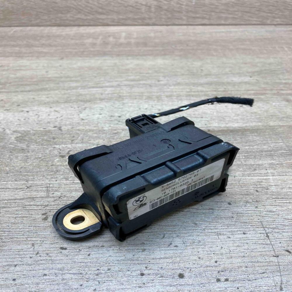 6762769 6762769 07 With Plug ESP (stability system) control unit BMW 1 E81 E87