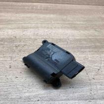 1K0907511C 0132801336  Air flap motor/actuator Audi A3 S3 8P