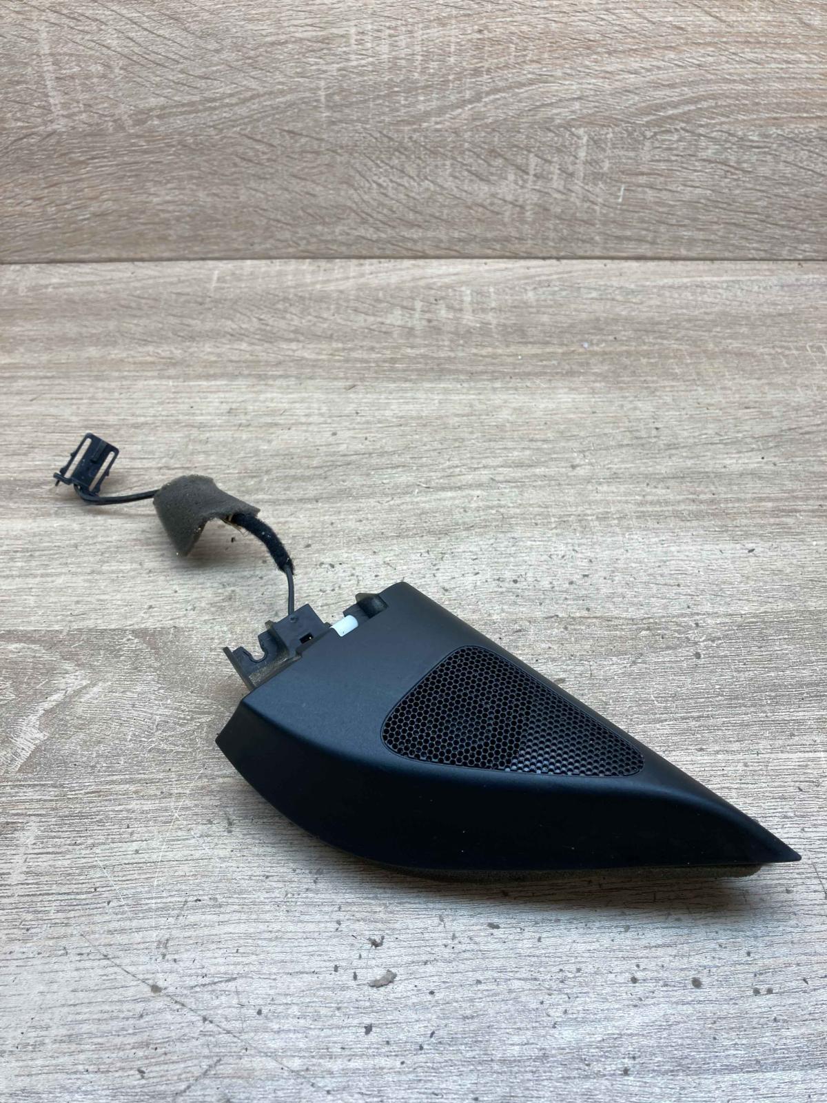 3C0035411 3C0837993  Front door high frequency speaker Volkswagen PASSAT B6