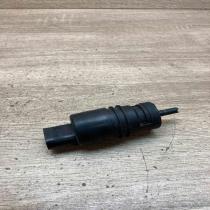8362154   Windscreen/windshield washer pump BMW X3 F25