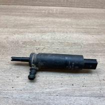 8377613   Headlight washer pump BMW 5 E39