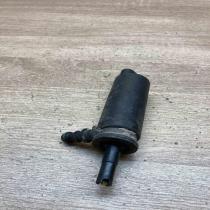 8377613   Headlight washer pump BMW 5 E39