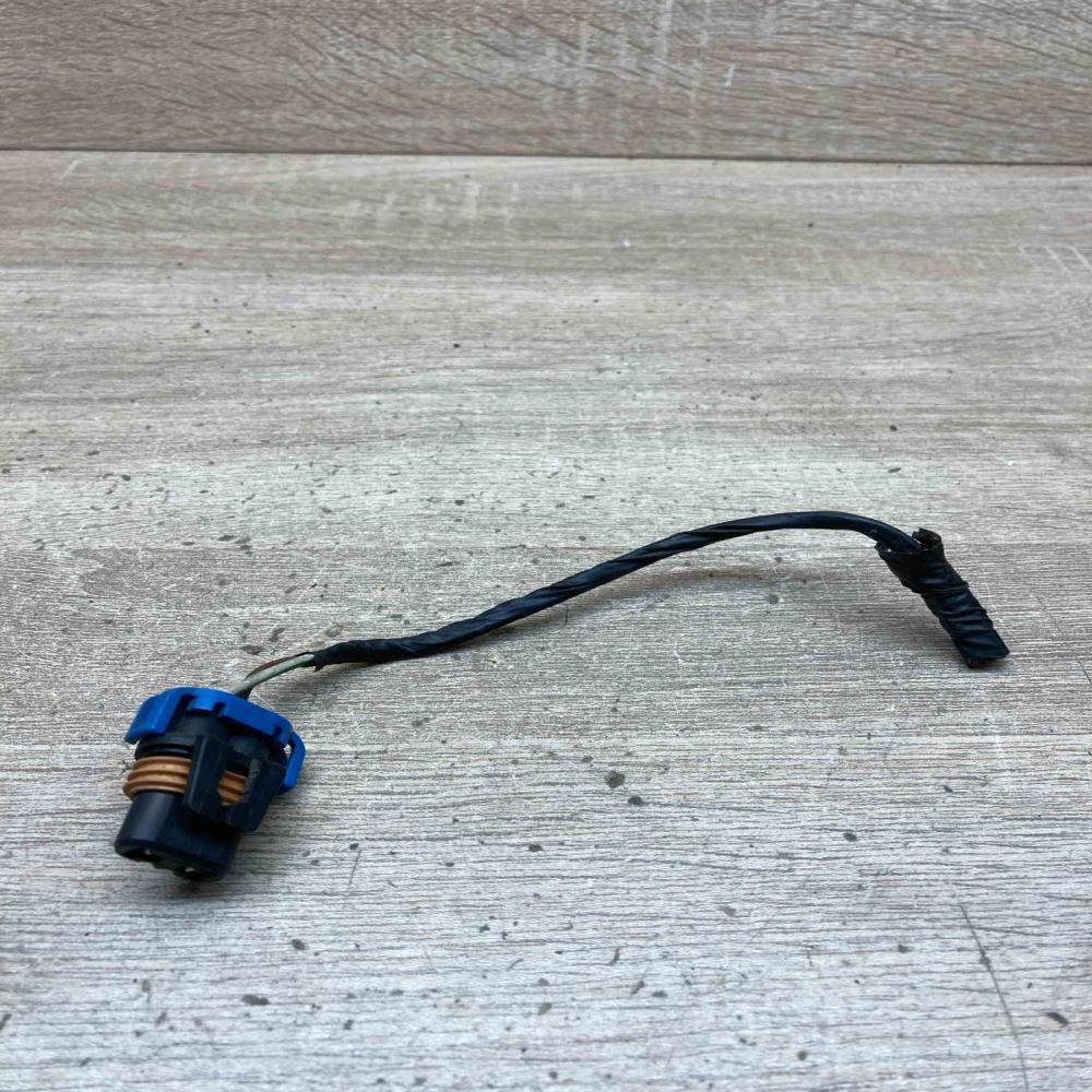 1382189   Plug wire BMW 5 E39