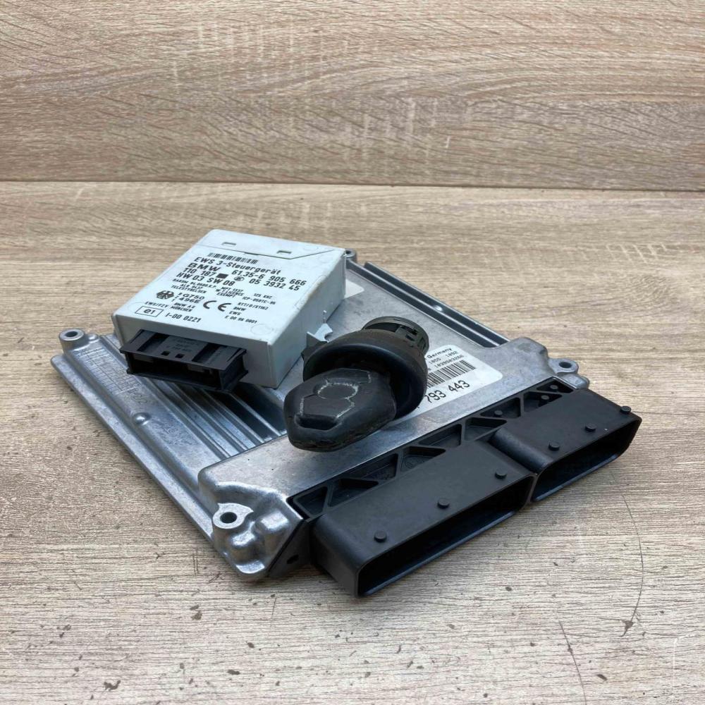 7793443 6905666 8379345 Engine ECU kit and lock set BMW 3 E46