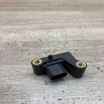 6977398   Airbag deployment crash/impact sensor BMW 5 E60 E61