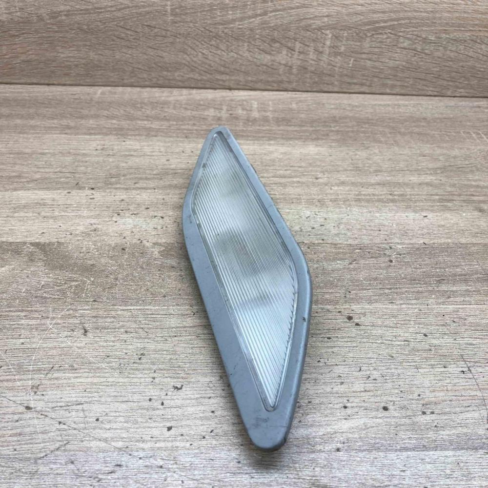 8363608 39820210  Rear seat light BMW 5 E39