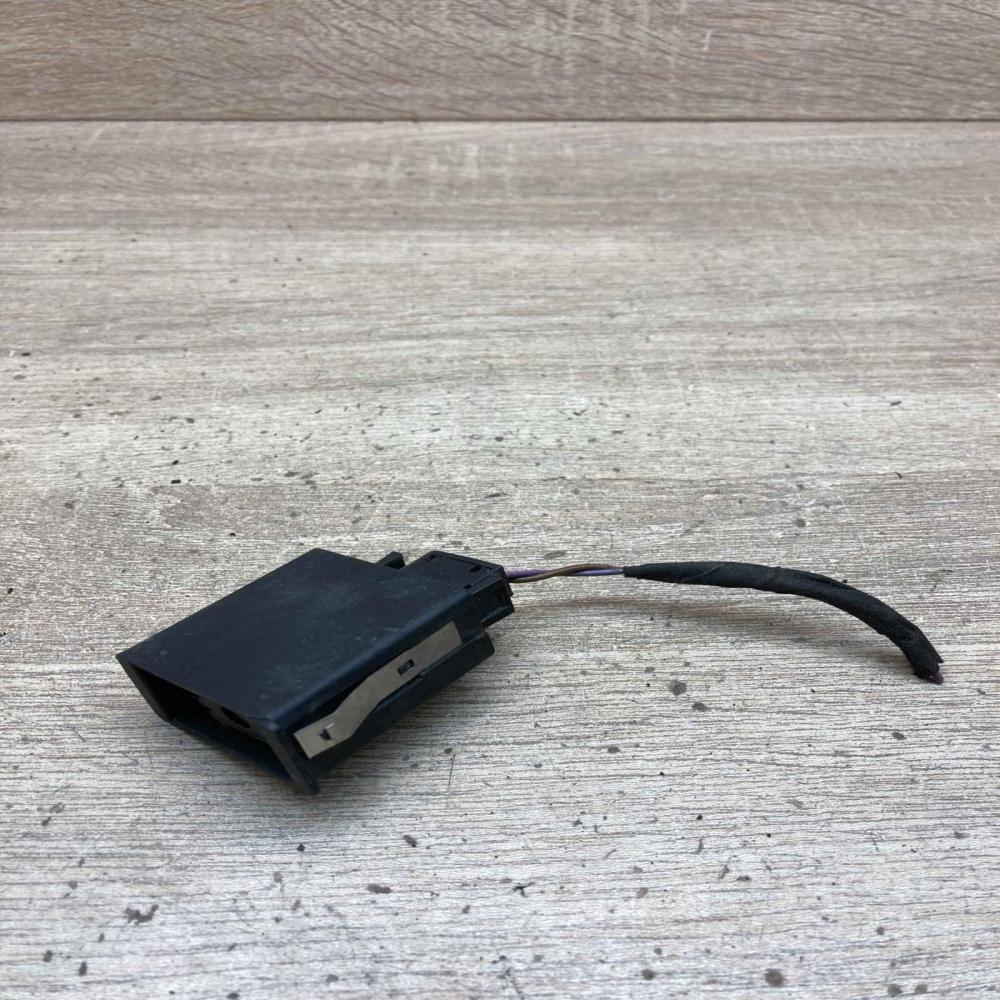 8352336   Other interior part BMW 3 E46