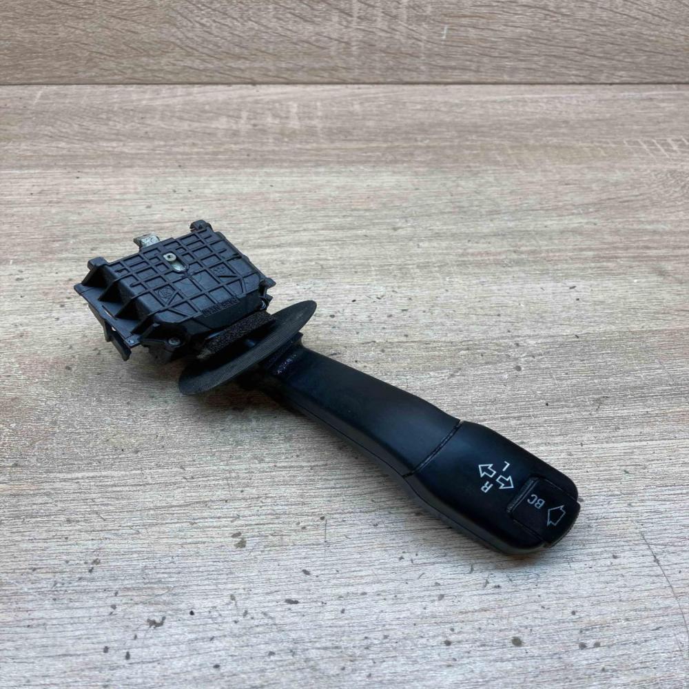 8352172 01100410  Indicator stalk BMW 7 E38