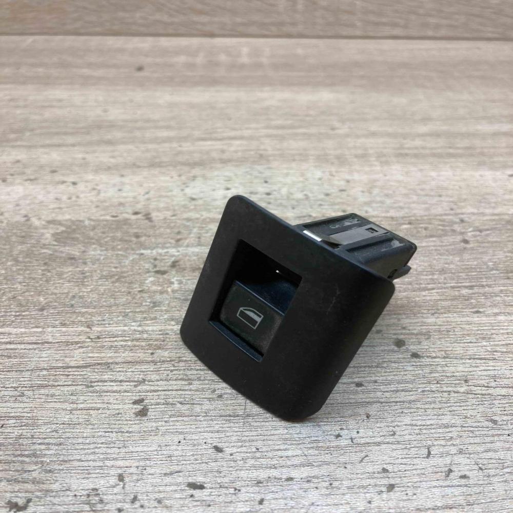 8385955   Electric window control switch BMW X5 E53